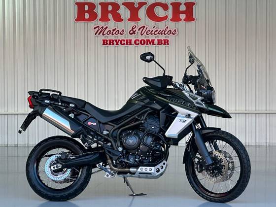 TRIUMPH TIGER 800 XCX TRIUMPH TIGER 800 XCX